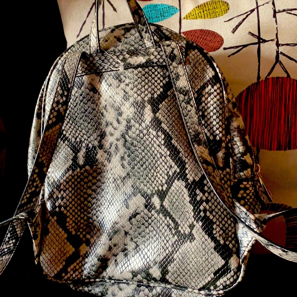 Aldo backpack - Picture 3 of 3